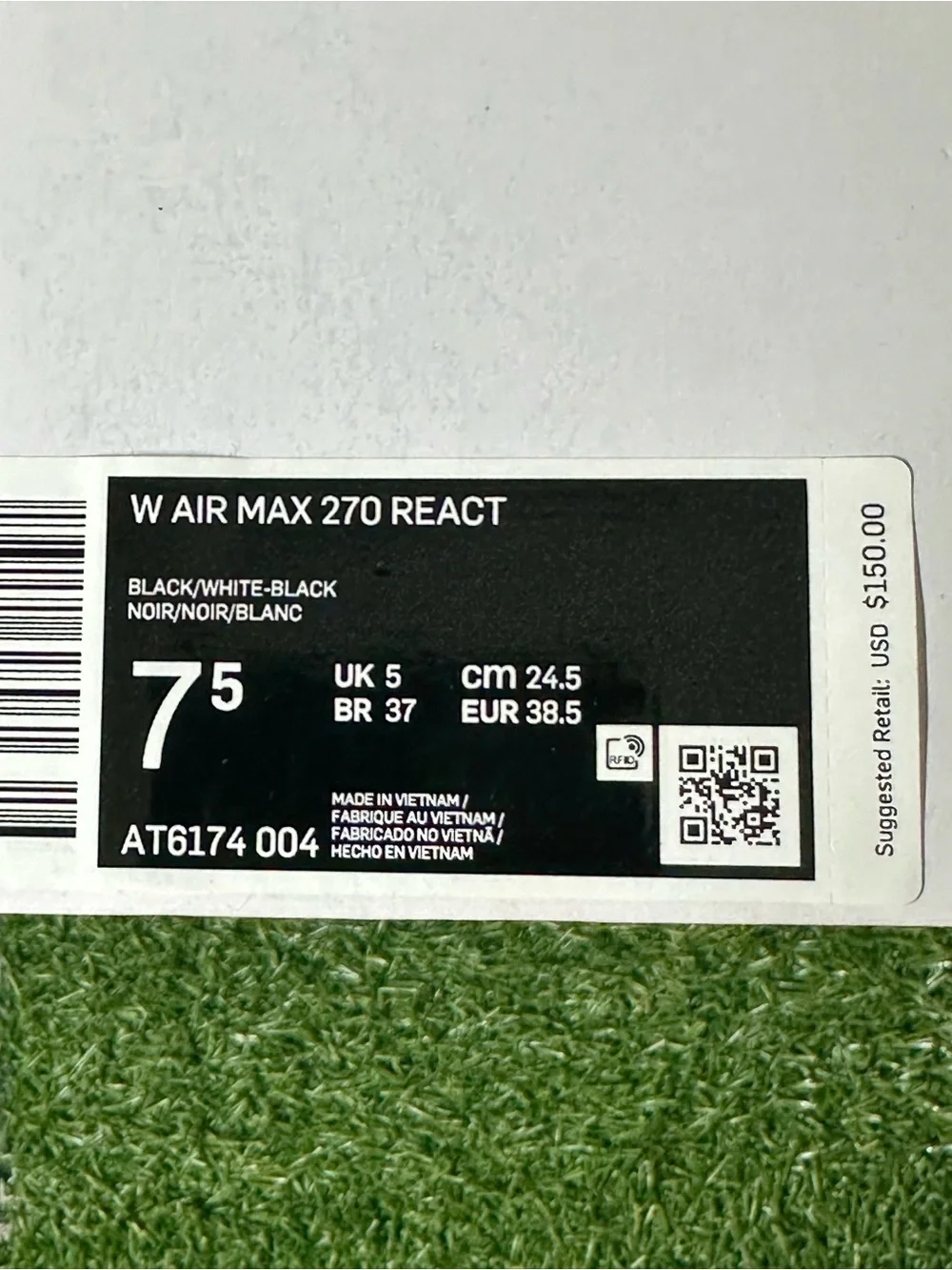 NIKE WOMENS AIR MAX 270 REACT , SIZE 7.5 WOMENS, BRAND NEW